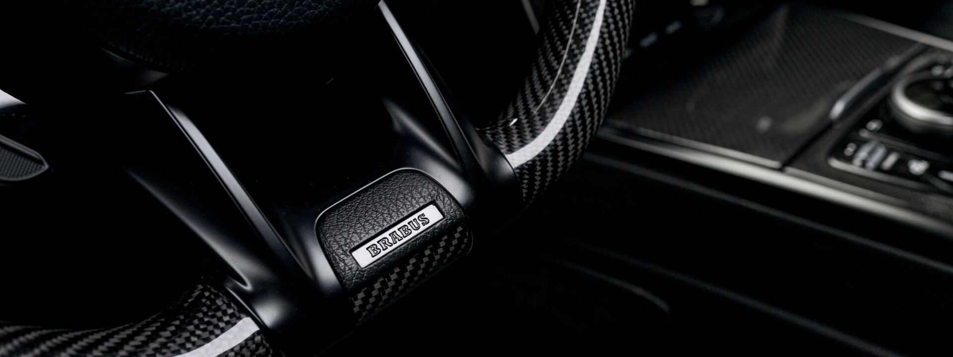 BRABUS 900 SUPERBLACK BRABUS 900 SUPERBLACK