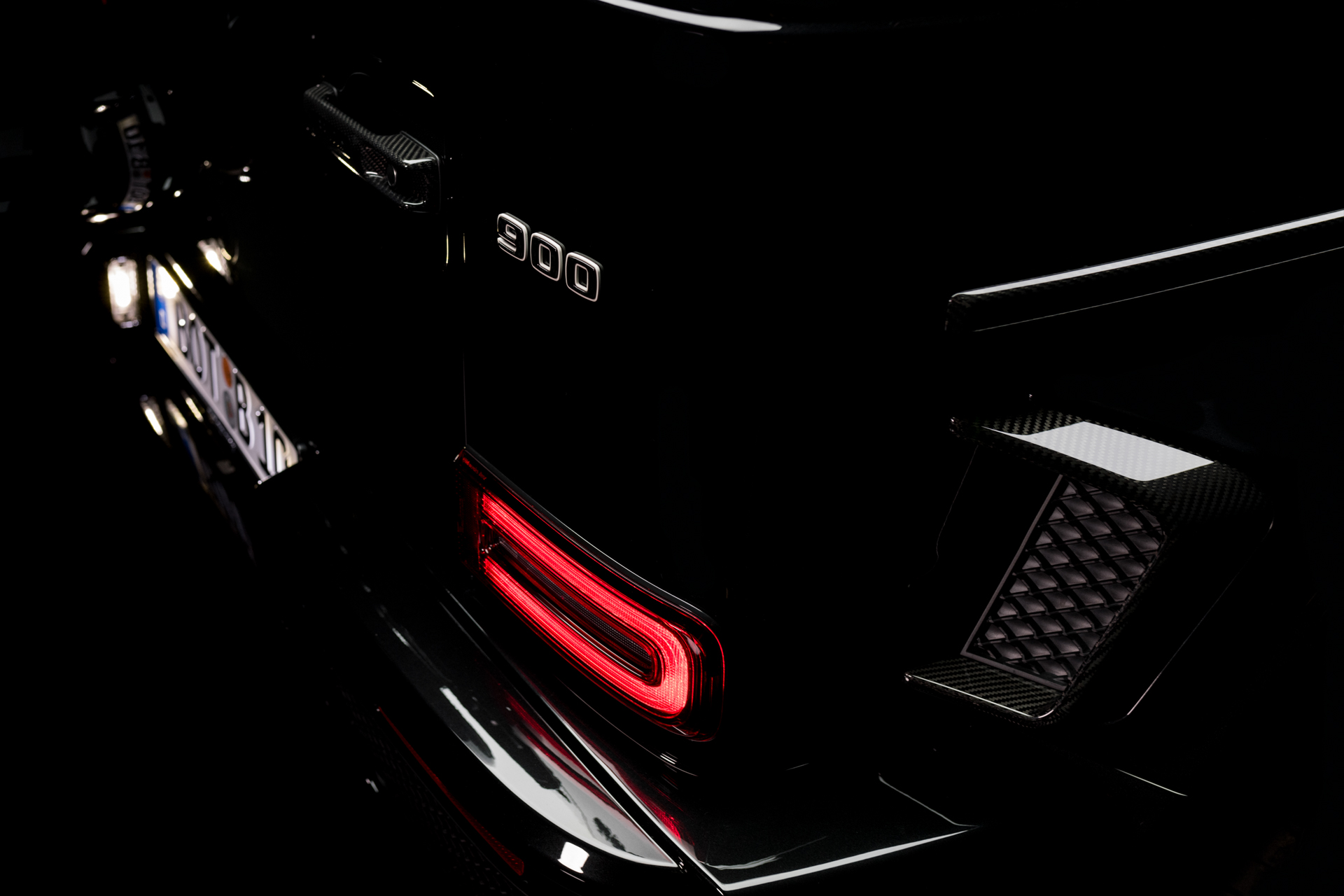 BRABUS 900 SUPERBLACK BRABUS 900 SUPERBLACK