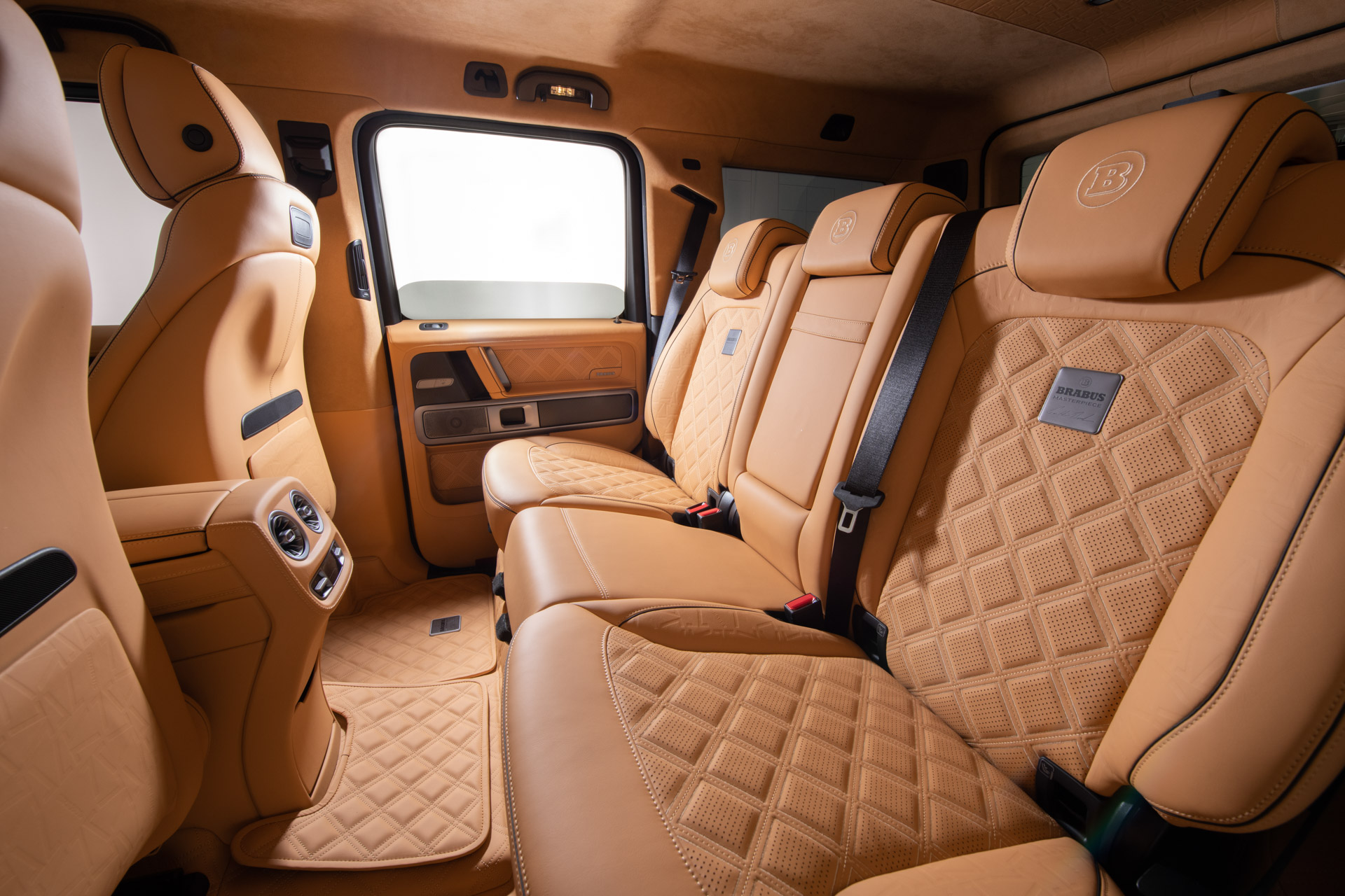 BRABUS 800 4X4² STEALTH GREEN BRABUS 800 4X4² STEALTH GREEN