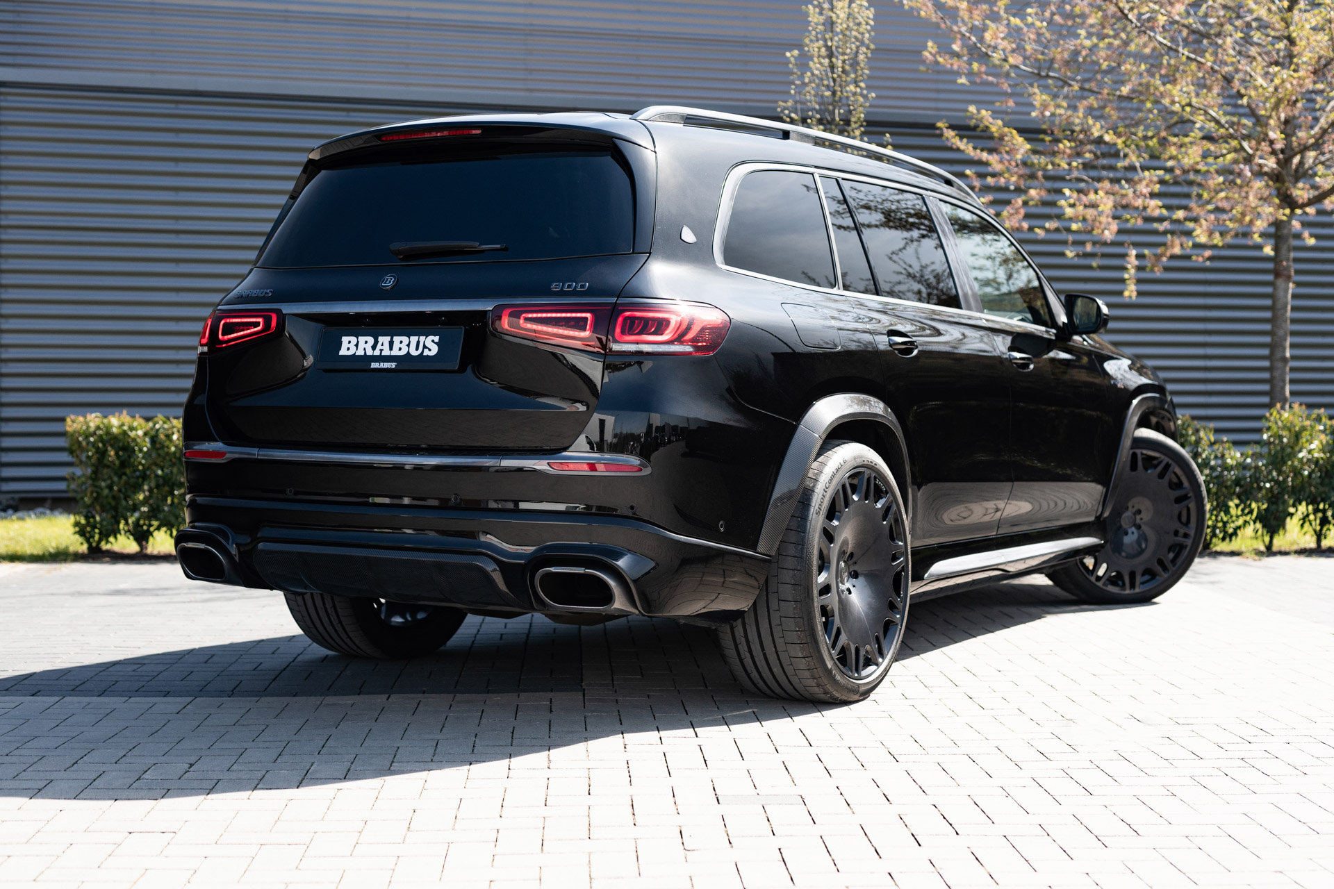 MERCEDES-MAYBACH GLS 600
