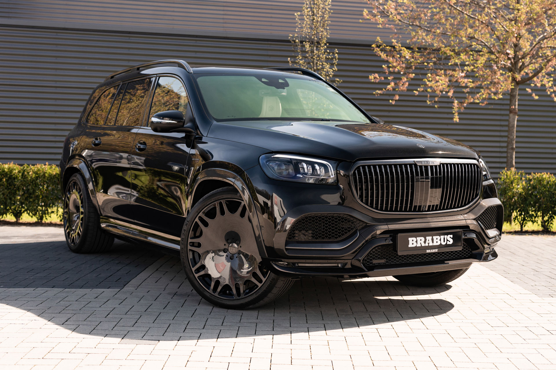 MERCEDES-MAYBACH GLS 600