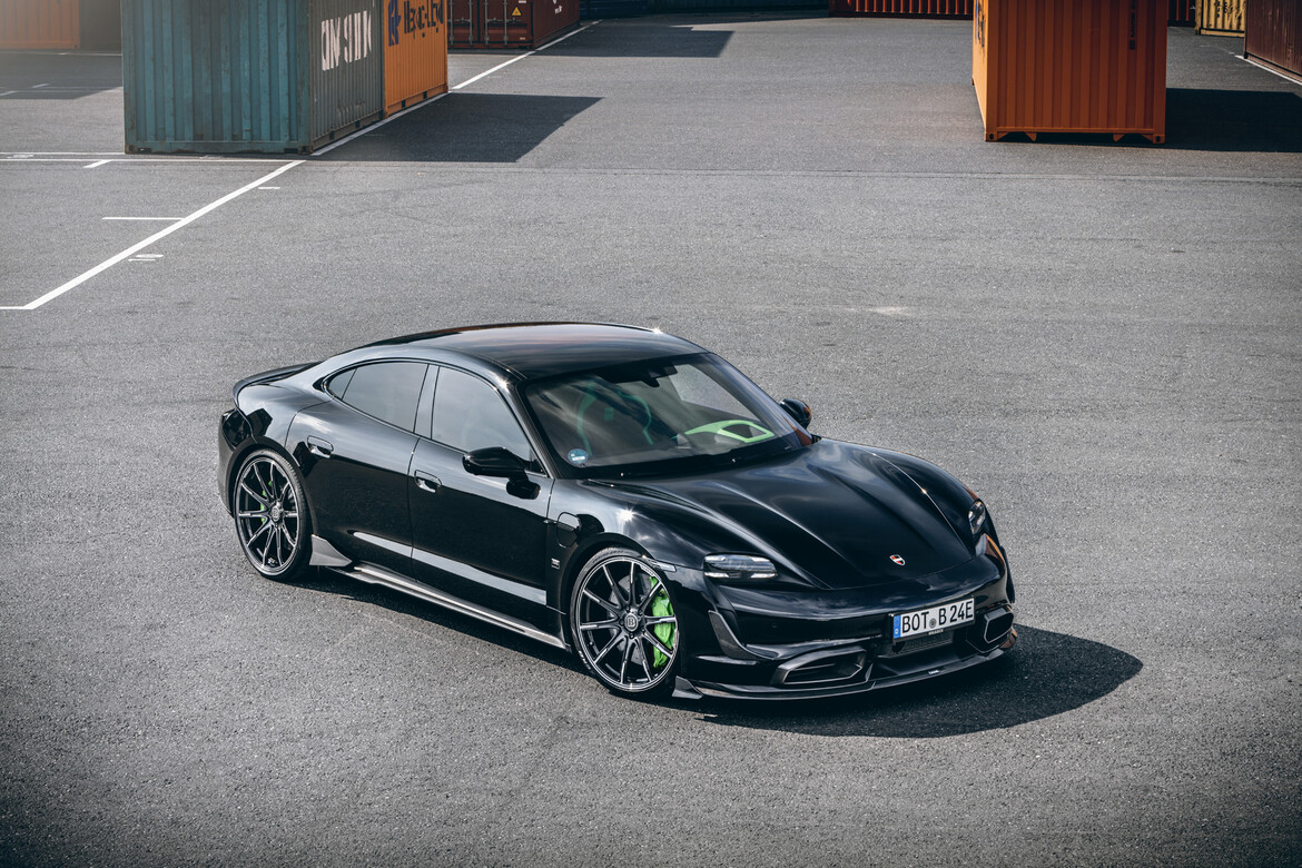 BRABUS PORSCHE TAYCAN TURBO S BRABUS PORSCHE TAYCAN TURBO S