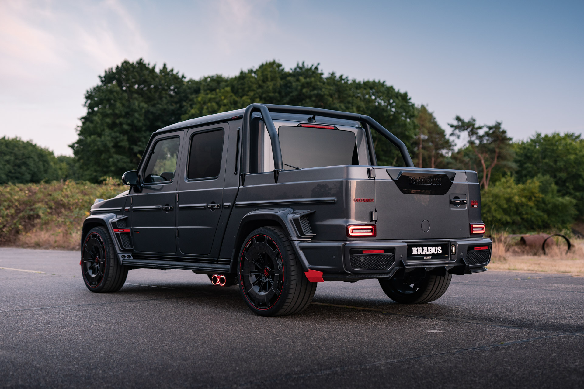 BRABUS P 900 ROCKET EDITION ONE OF TEN BRABUS P 900 ROCKET EDITION ONE OF TEN