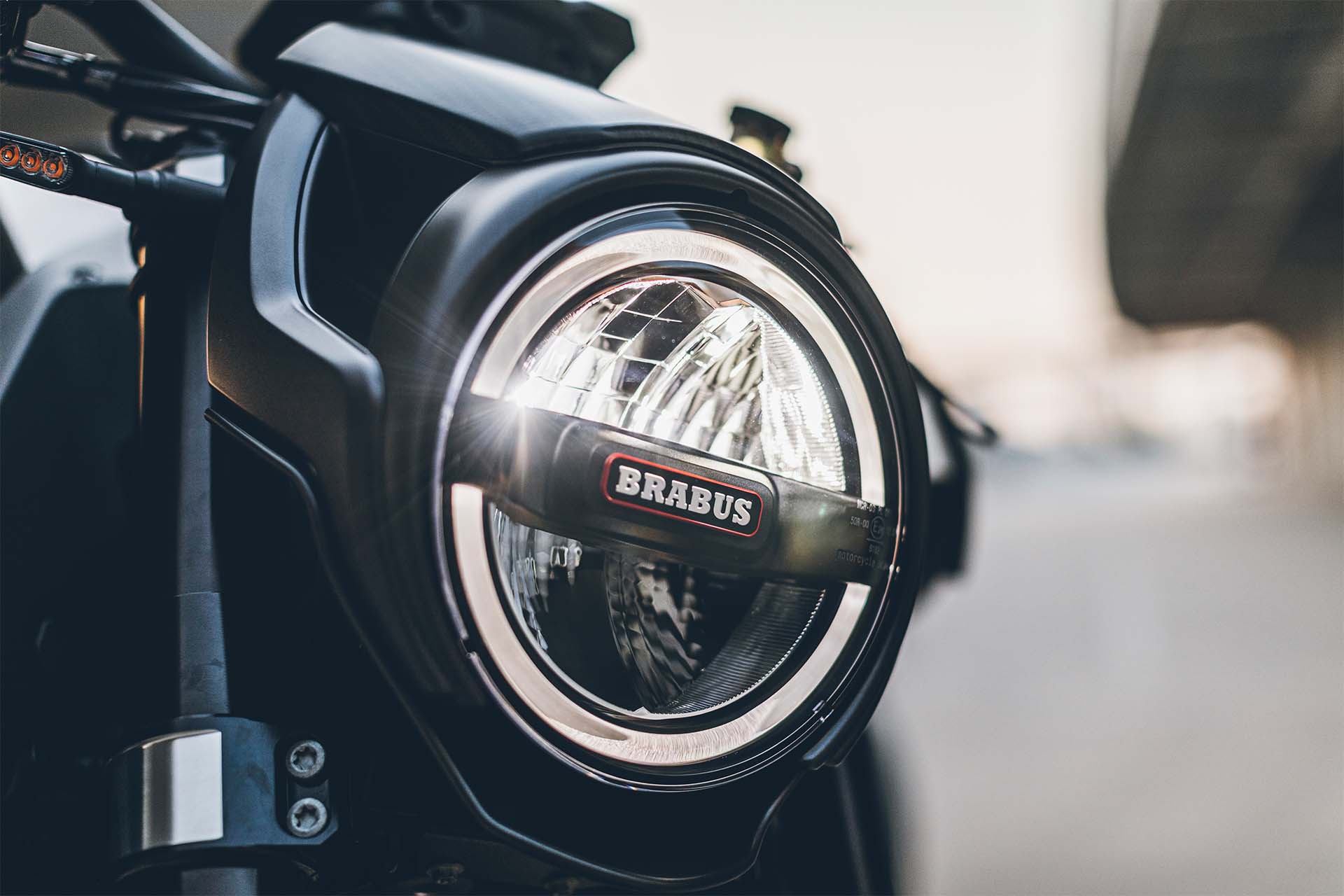 BRABUS 1300R