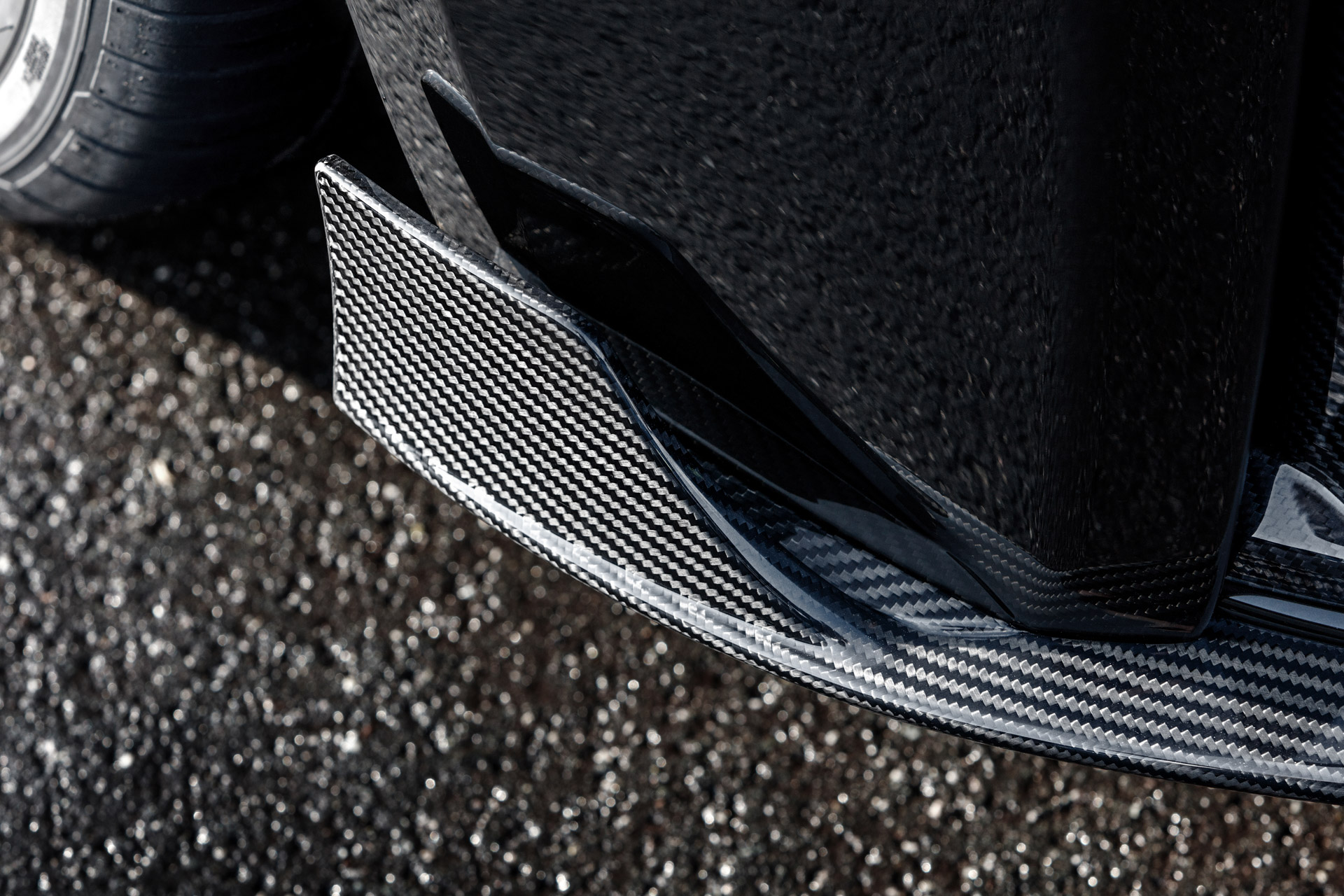 BRABUS 700 ROLLS-ROYCE GHOST BRABUS 700 ROLLS-ROYCE GHOST