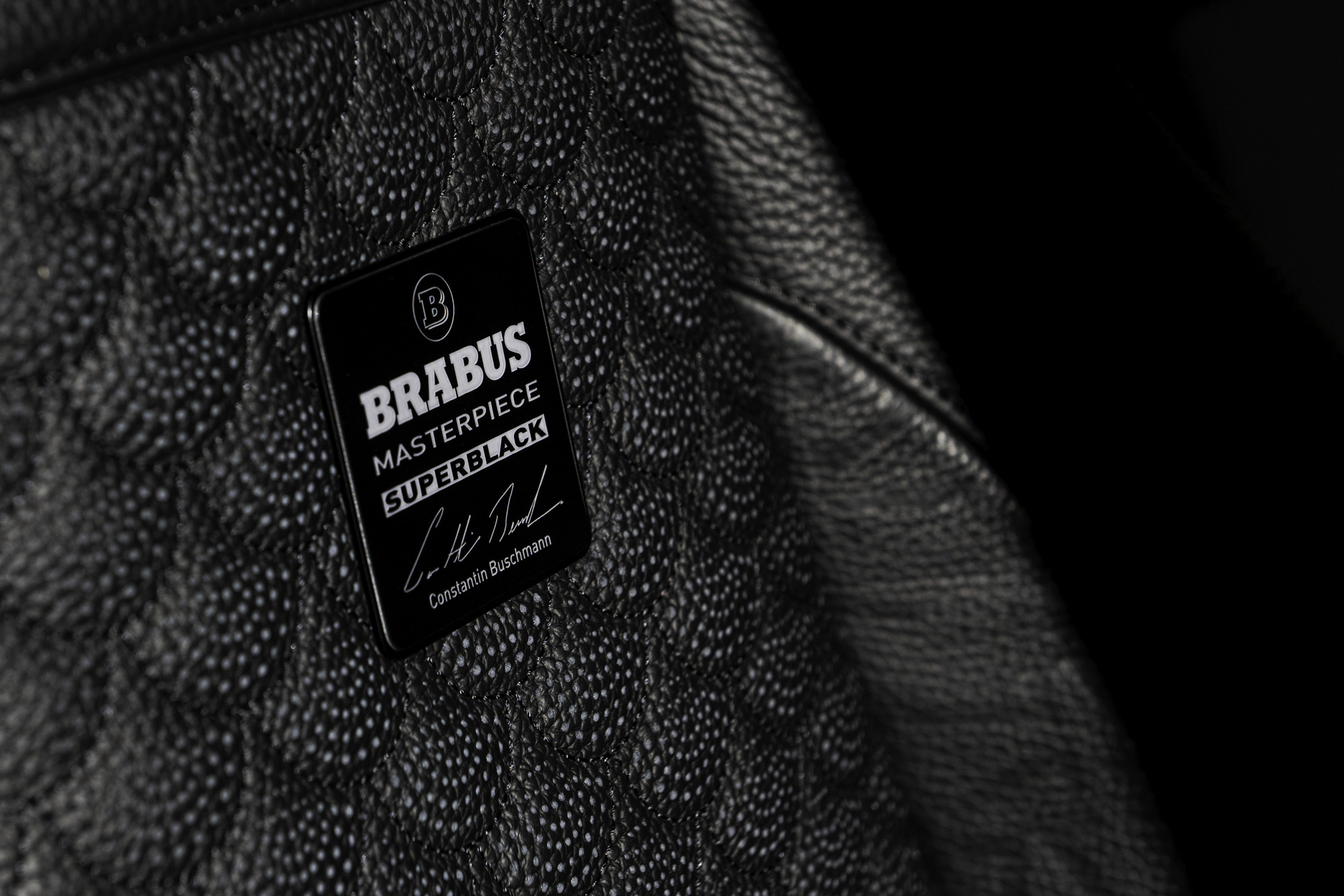 BRABUS 900 SUPERBLACK BRABUS 900 SUPERBLACK