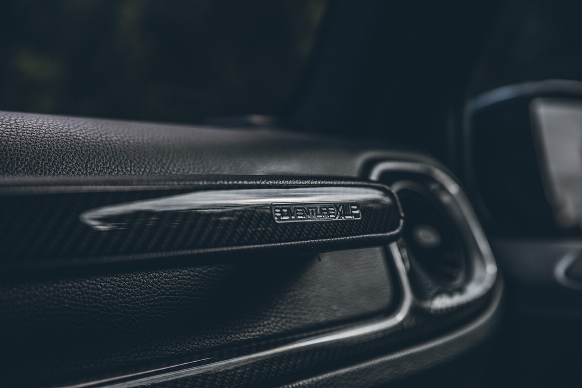 BRABUS 800 XLP SUPERBLACK BRABUS 800 XLP SUPERBLACK