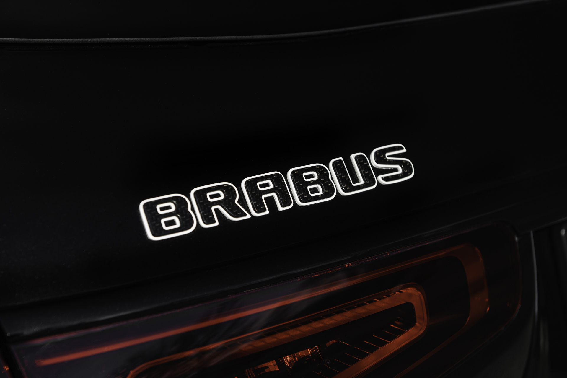 BRABUS 900 SUPERBLACK BRABUS 900 SUPERBLACK