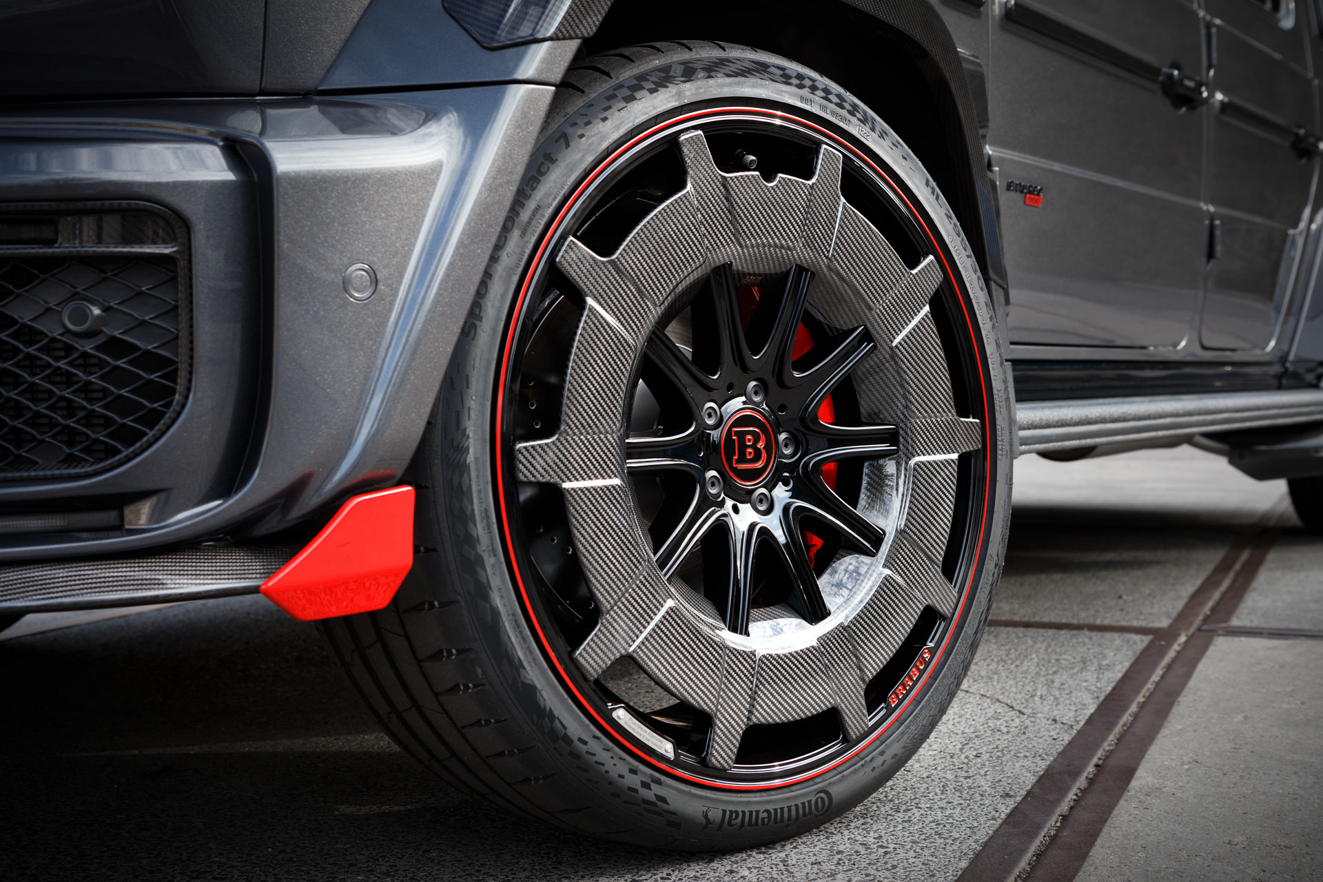 BRABUS P 900 ROCKET EDITION ONE OF TEN BRABUS P 900 ROCKET EDITION ONE OF TEN