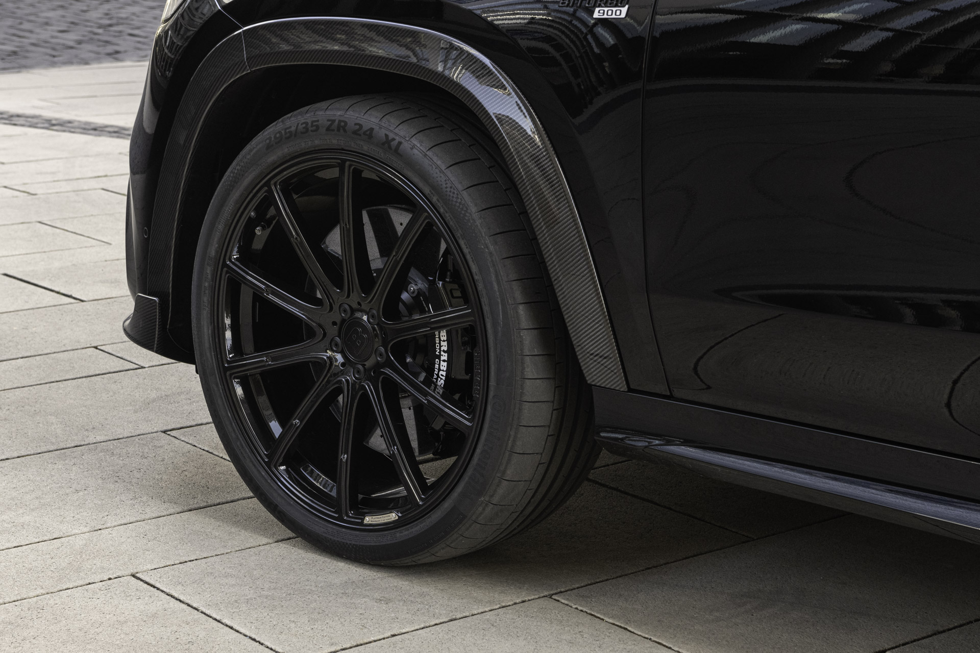 BRABUS 900 SUPERBLACK BRABUS 900 SUPERBLACK