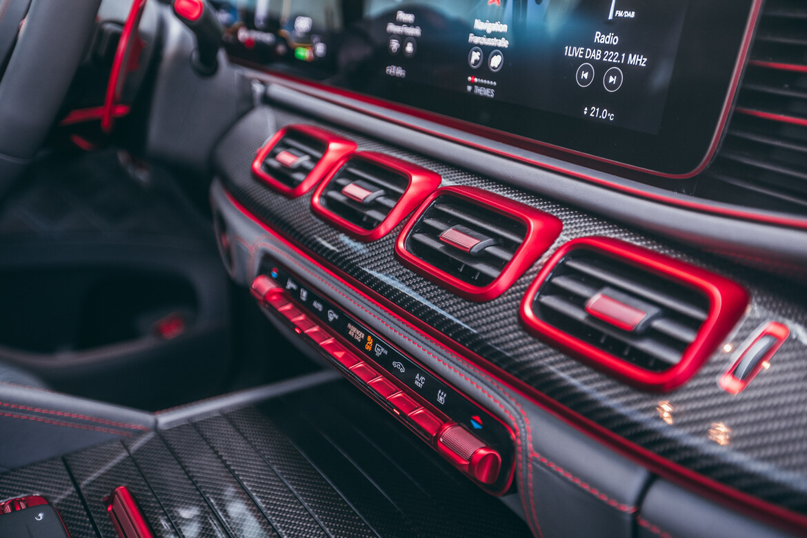 BRABUS 900 ROCKET EDITION