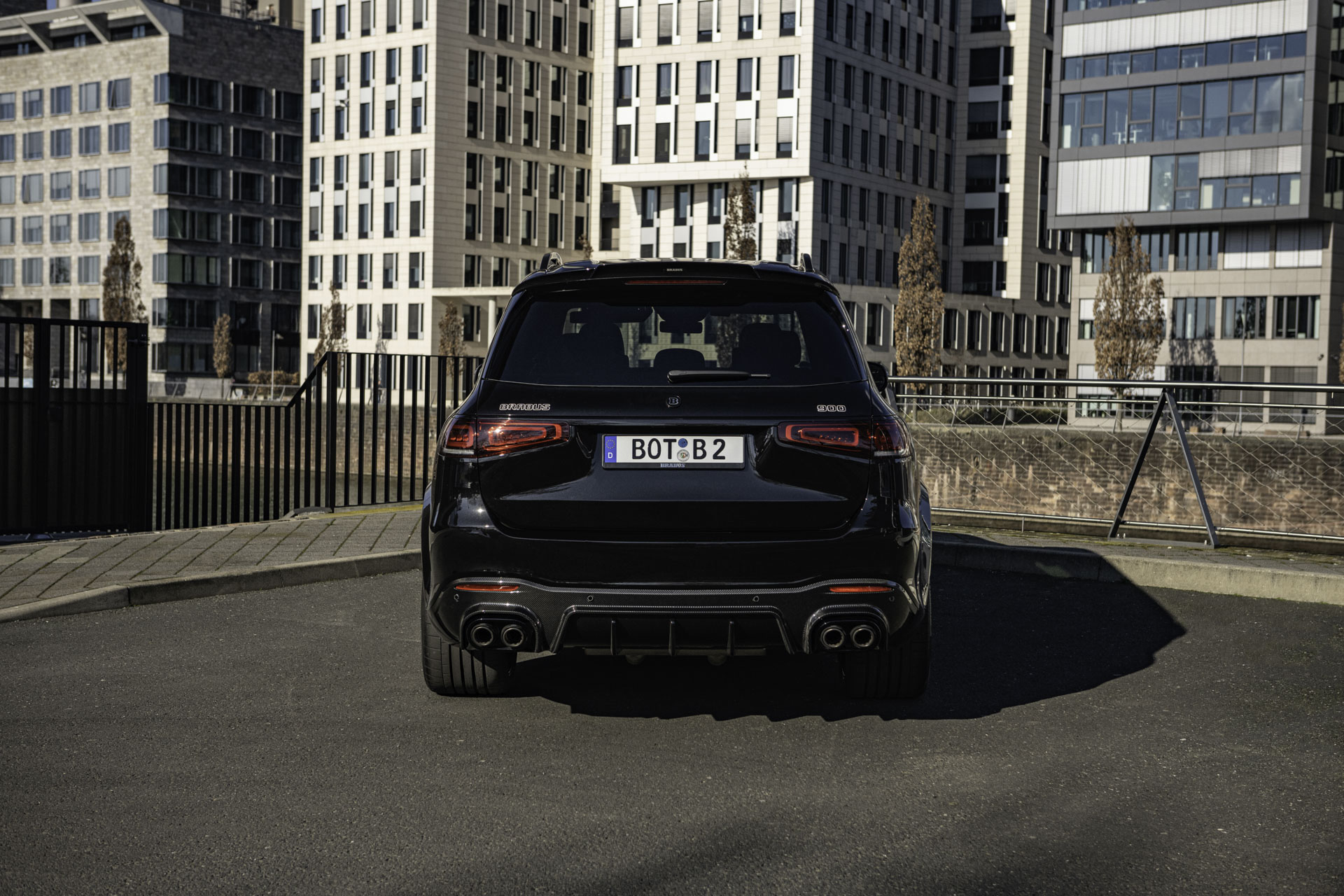 BRABUS 900 SUPERBLACK BRABUS 900 SUPERBLACK