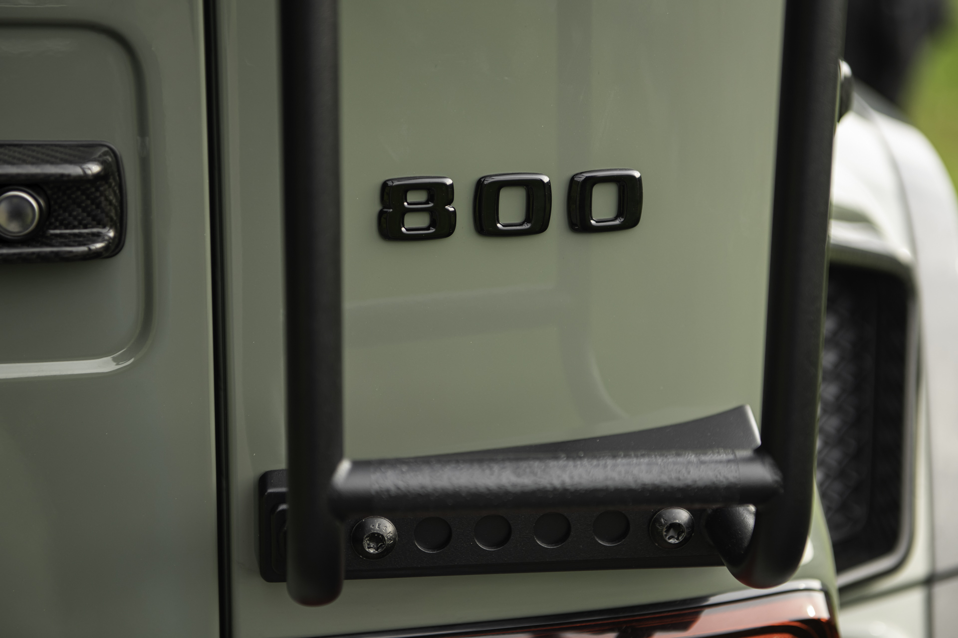 BRABUS 800 4X4² STEALTH GREEN BRABUS 800 4X4² STEALTH GREEN