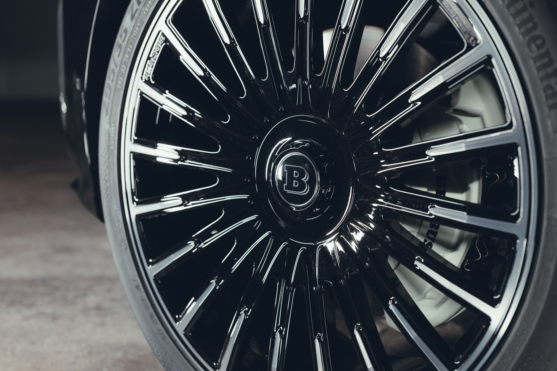 BRABUS 600 RANGE ROVER P 530 BRABUS 600 RANGE ROVER P 530