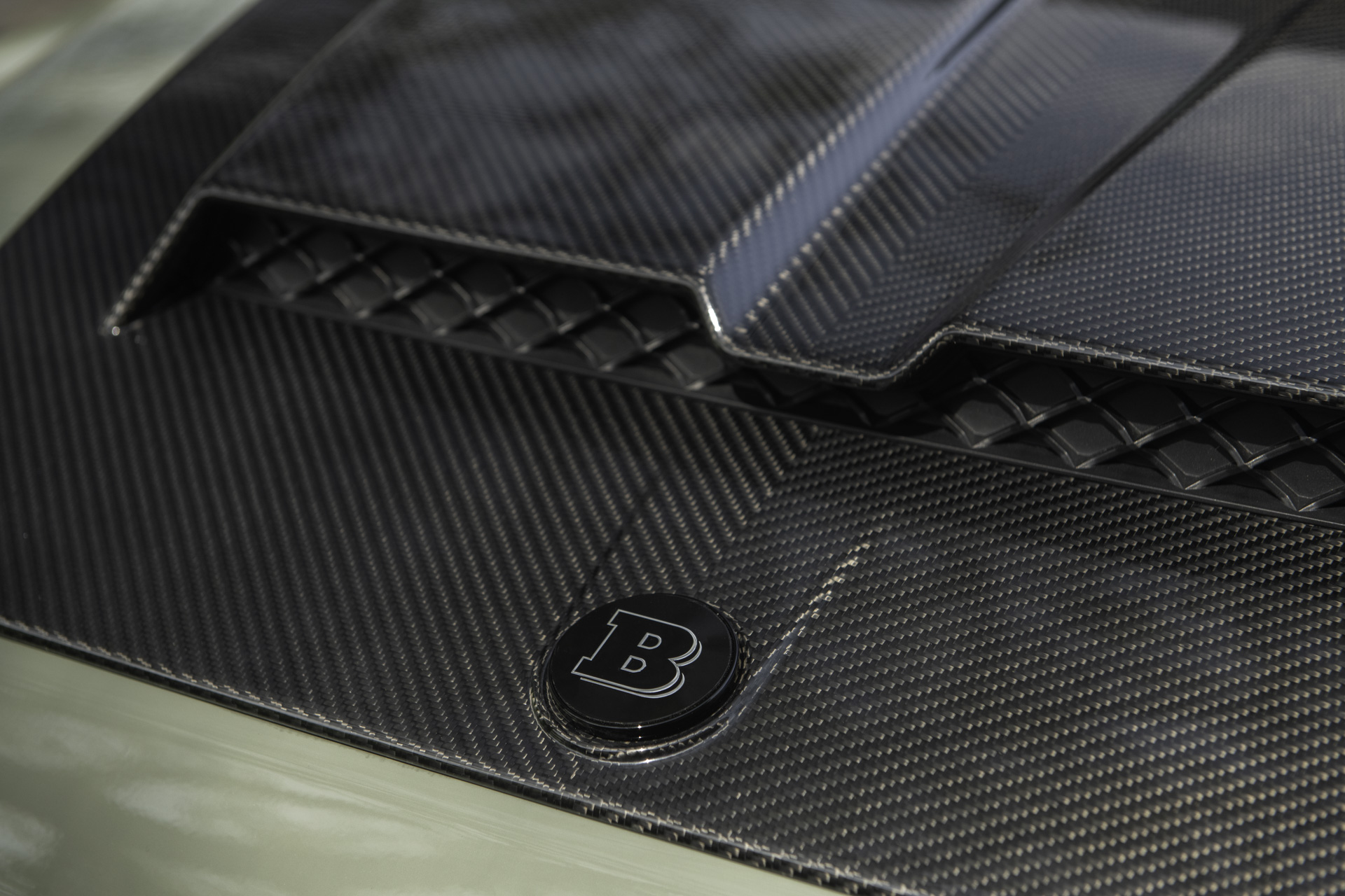 BRABUS 800 4X4² STEALTH GREEN BRABUS 800 4X4² STEALTH GREEN