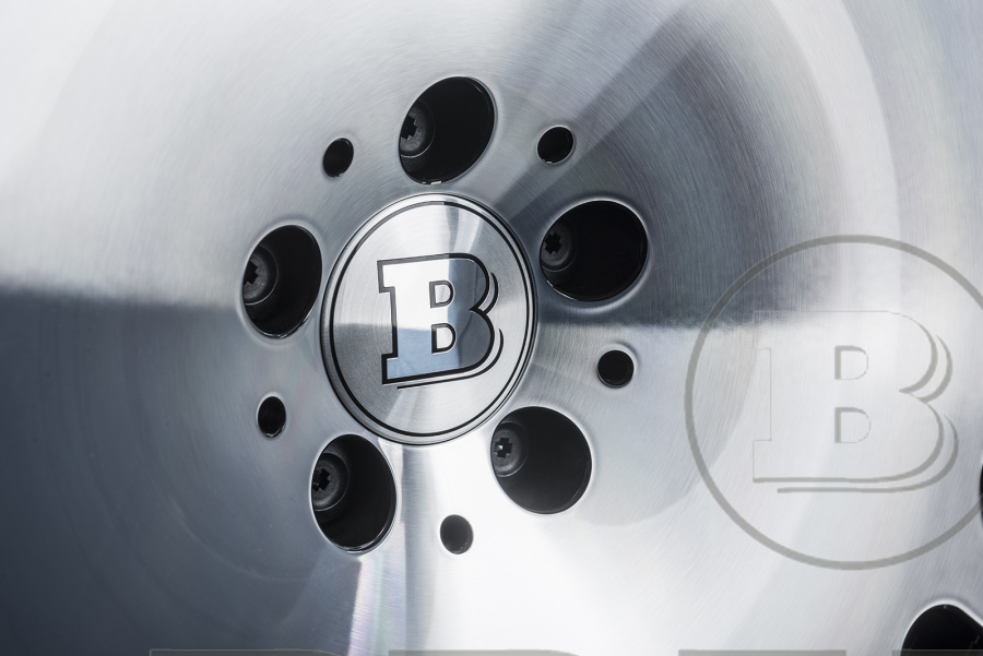 Monoblock M "Platinum Edition" 21''